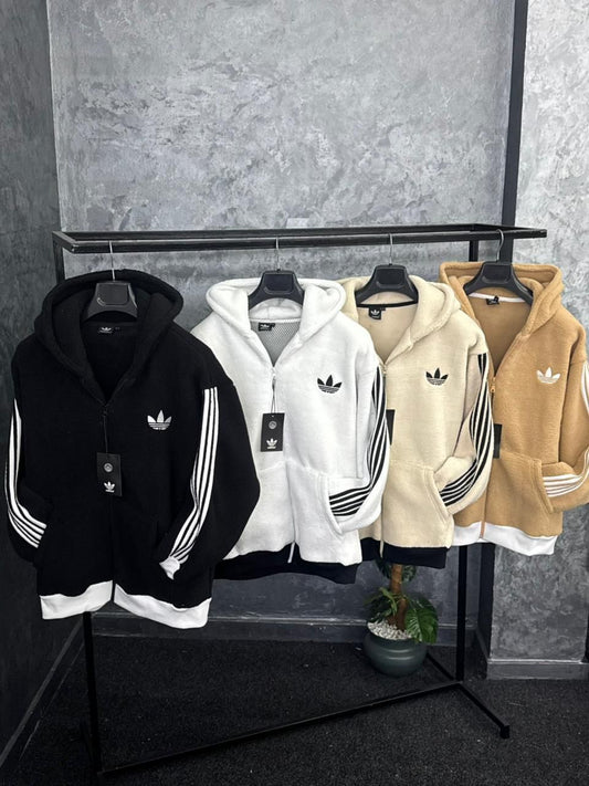 جاكيت عصري بتصميم أنيق